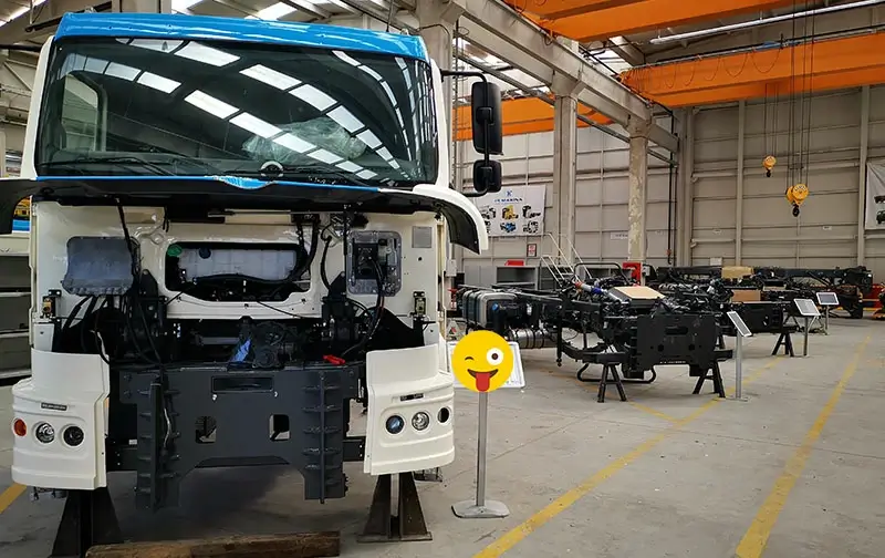 EMAC Truck Powertrain Project 800x504 This is a commemorative picture of the EMAC event.