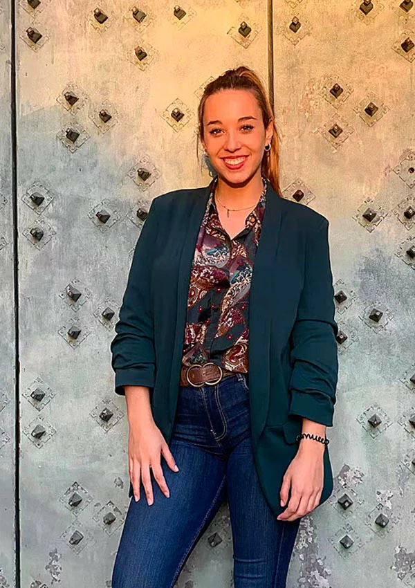 This is a picture of a French sales representative.